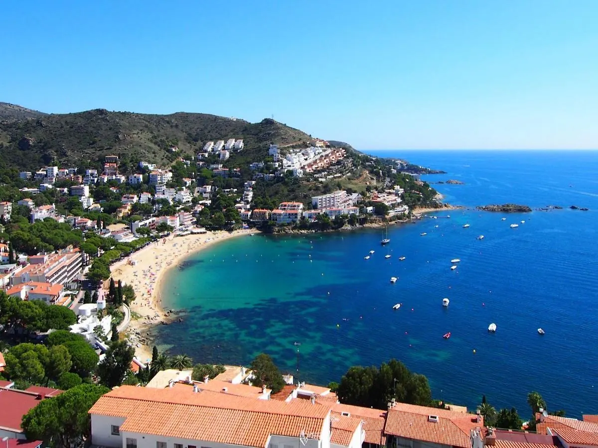 Apartment Platja De Roses-2 By Interhome