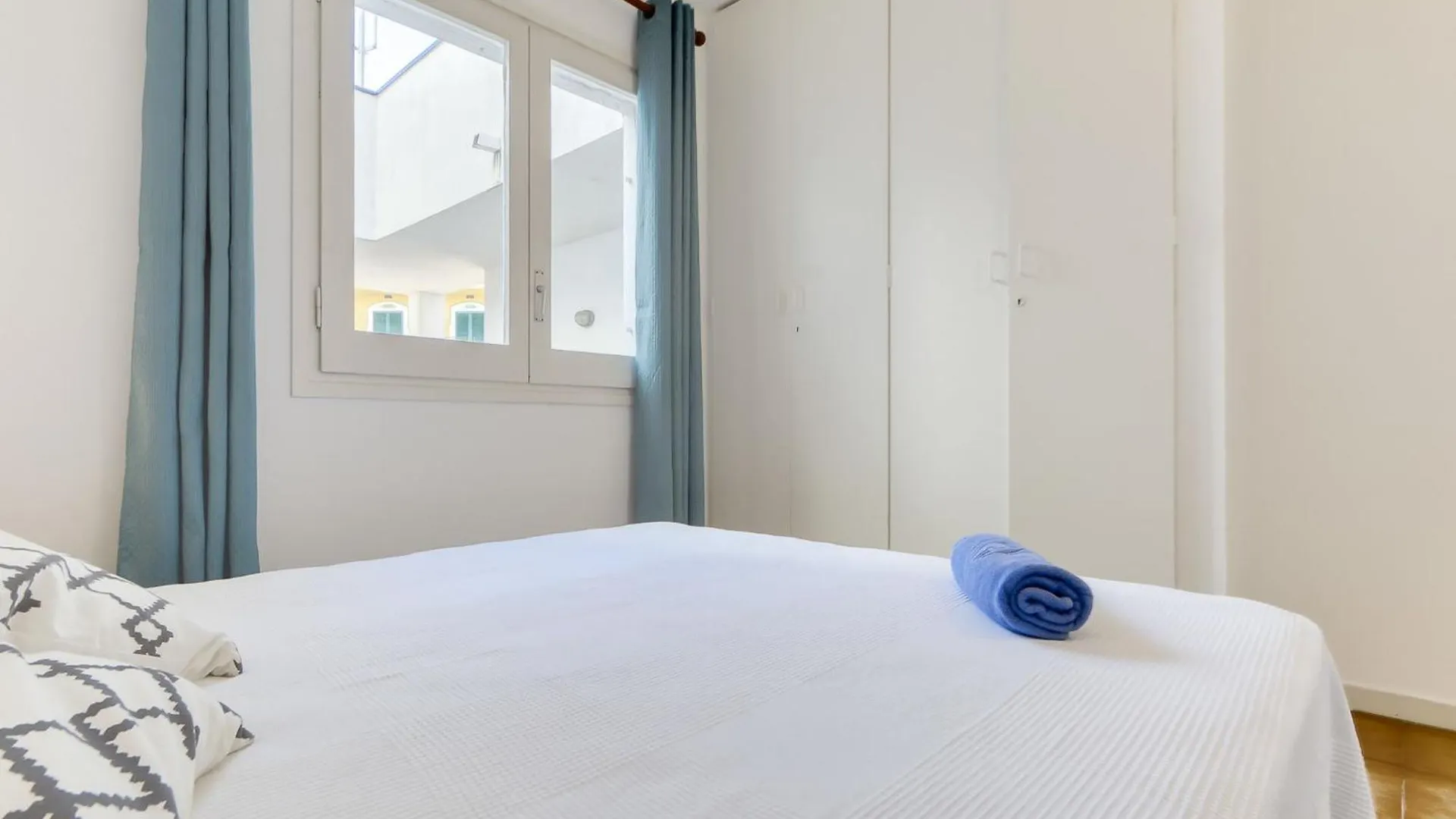 Apartment Platja De Roses-2 By Interhome Roses